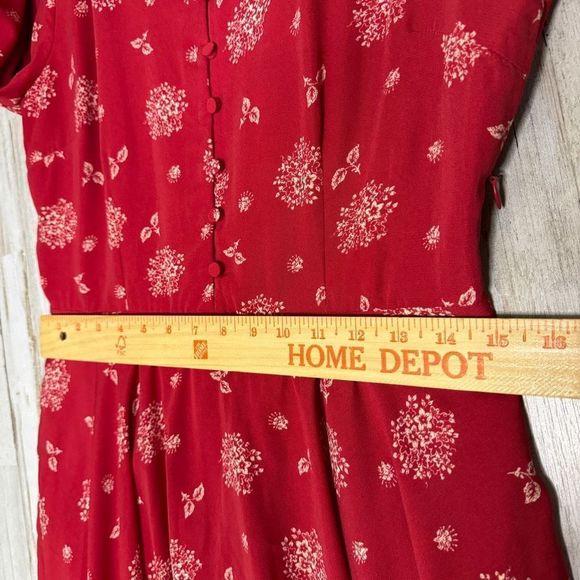 Skies are Blue Handkerchief Hem Red Floral 3/4 Sleeve V-Neck Shirt Dress Size 8​ - Picture 6 of 11